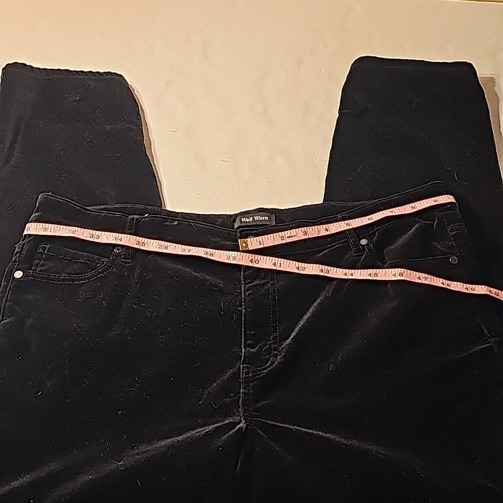 Black 5 pocket velvet like pants by "Well Worn" size 16/36 - Picture 5 of 9